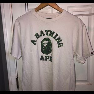 bape tee size L